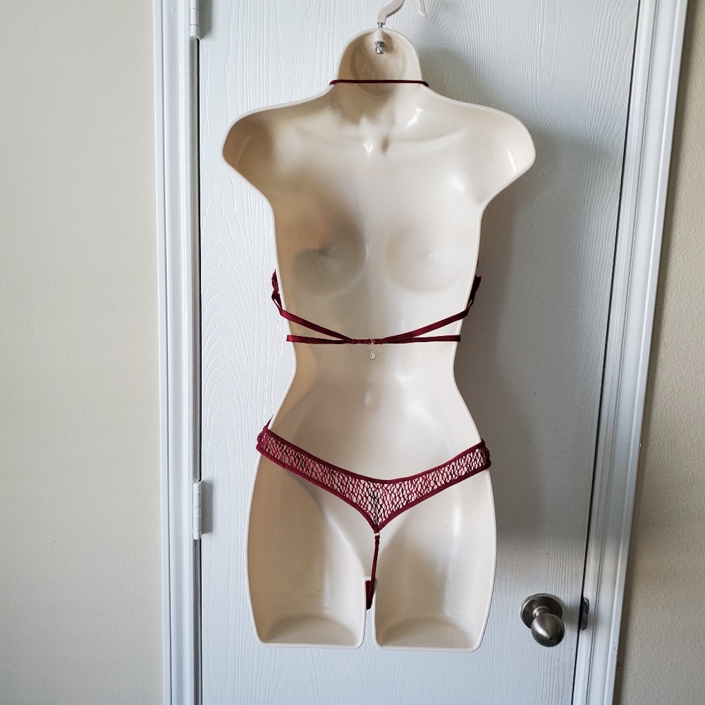 Victoria's Secret Halter Babydoll - Picture 2 of 10